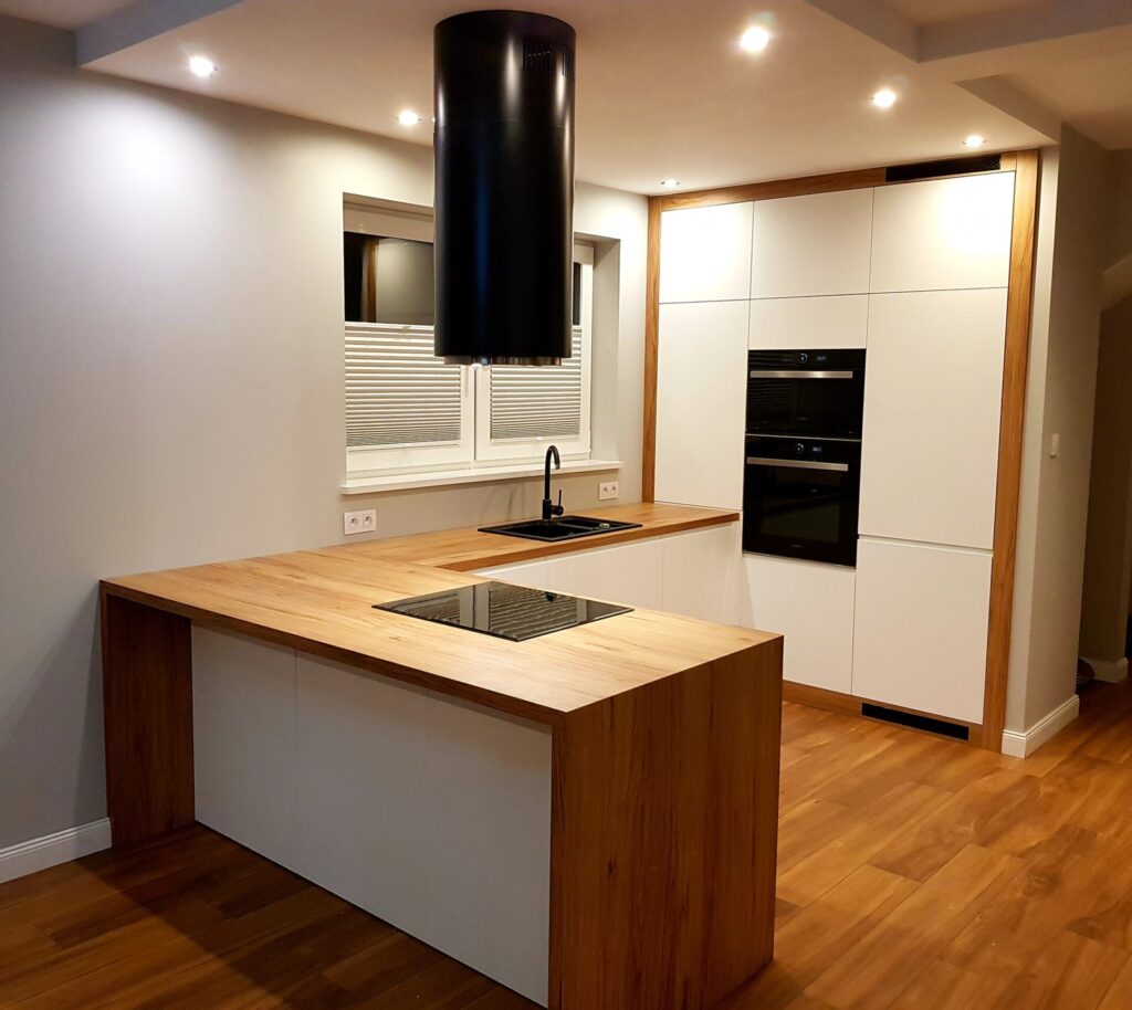 52005997_376408436482738_747975263337316352_n